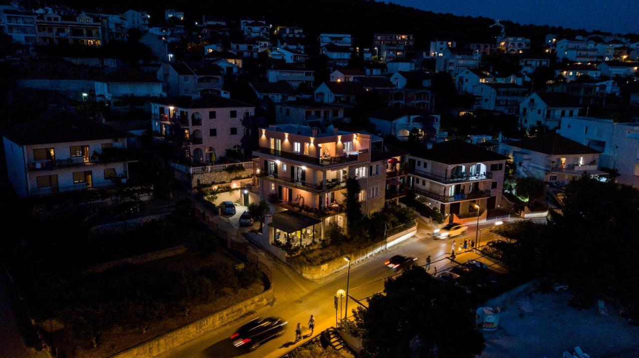 Apartment Sunset Трогир Екстериор снимка